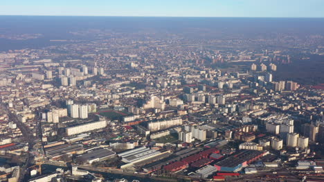 Pantin-neighbourhood-aerial-shot-France-Paris-pollution-greenhouse-gas